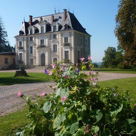 Hostel Domaine De Chaligny Saint-Hilaire-en-Morvan Exterior foto
